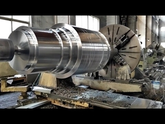 Obróbka dużych tokarek CNC wałów cementowych, wałów kruszarek żwiru, wałów szybów kopalnianych, wałów walcowniczych, wałów o specjalnych kształtach